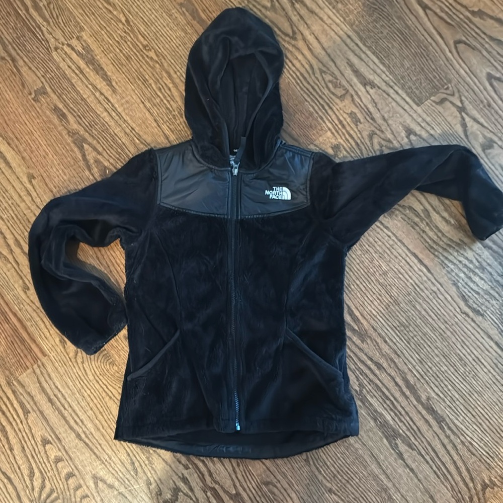 The North Face girls soft lightweight jacket size 8 great used condition